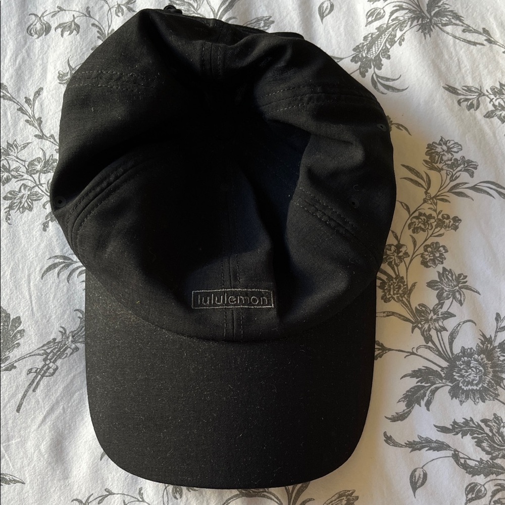Lululemon Athletica Black Adjustable Cap